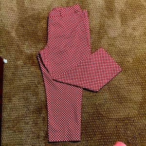 New York and Company size 14 reddish Capris